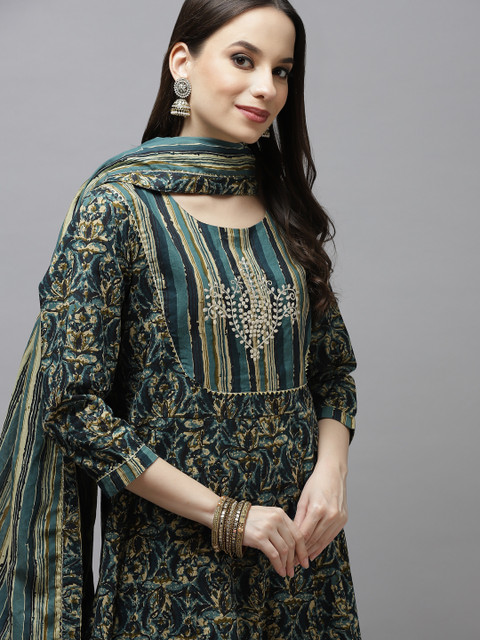 

Yufta Women Green Printed Layered Gotta Patti Pure Cotton Kurta with Trousers & Dupatta