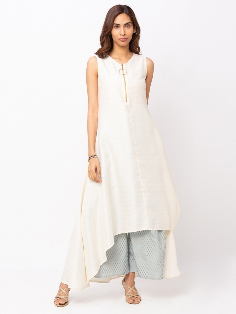 

Iti Off White A-Line Longline Top