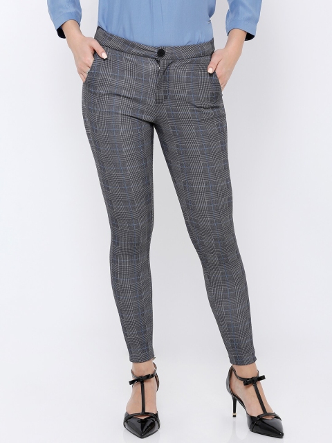 

Kraus Jeans Women Grey & White Checked Skinny-Fit Treggings