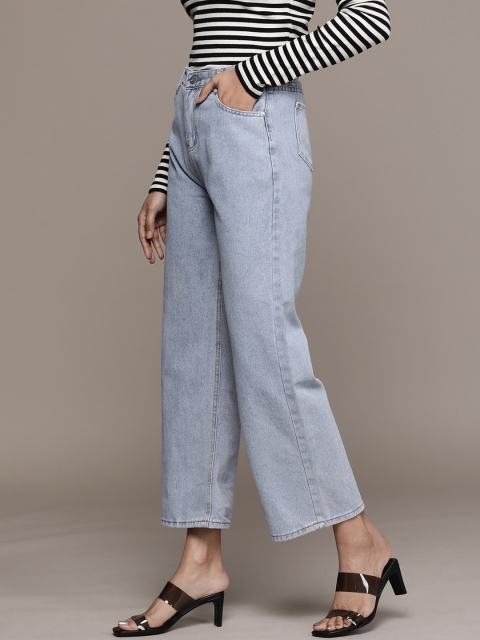 

URBANIC Women Blue Solid Pure Cotton Straight Fit Jeans