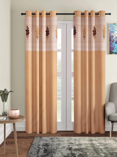 

Molly & Michel Beige & White Set of 2 Floral Long Door Curtain