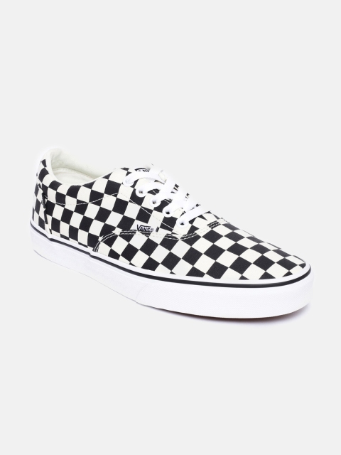 

Vans Men Black Printed Sneakers