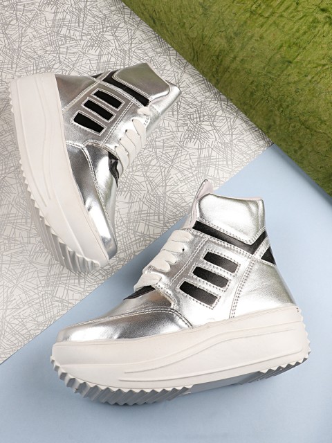

Shoetopia Girls Silver-Toned & White High-Top Flatform Heeled Boots