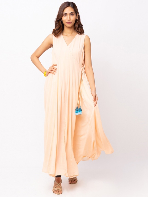 

Iti Peach-Coloured Georgette Paneled Maxi Dress