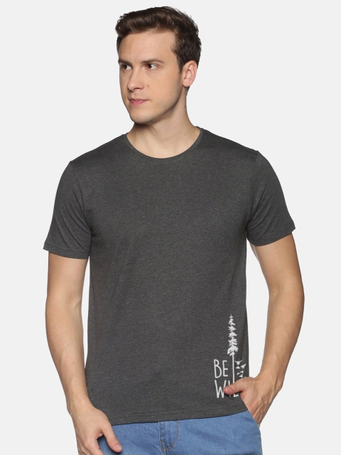 

MASH UNLIMITED Men Charcoal & White Printed Cotton Slim Fit T-shirt