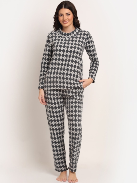 

Kanvin Women Charcoal Grey & White Polar Fleece Printed Night Suit