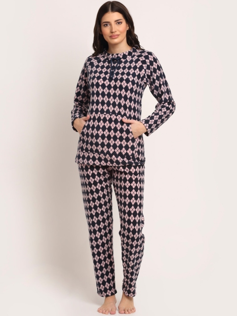 

Kanvin Women Black & Pink Polar Fleece Printed Night suit