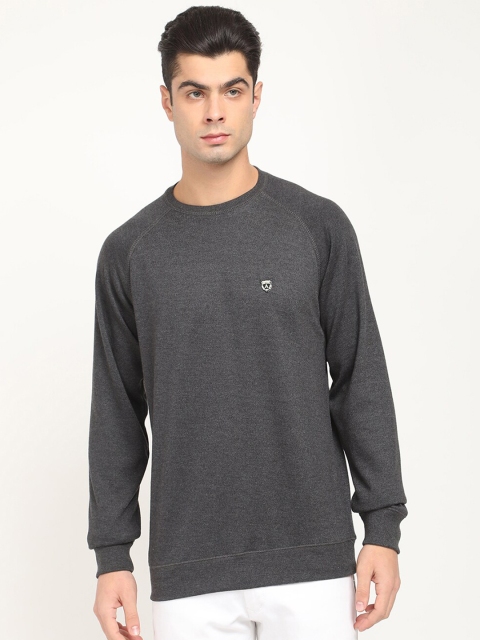 

V2 Value & Variety Men Grey Pullover