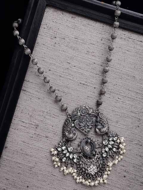 

PANASH Women Silver-Toned Pearls & Stone Studded Oxidized Necklace