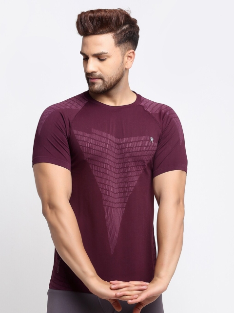 

VENITIAN Men Maroon Printed Pockets Slim Fit T-shirt