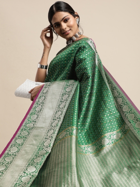 

VASTRANAND Green & Silver-Toned Zari Silk Blend Banarasi Saree