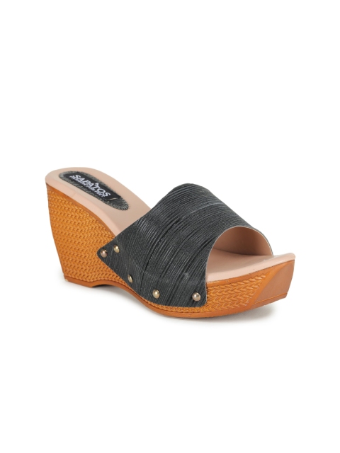 

SAPATOS Black Wedge Mules