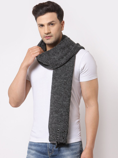 

Calvadoss Men Black Solid Woolen Muffler