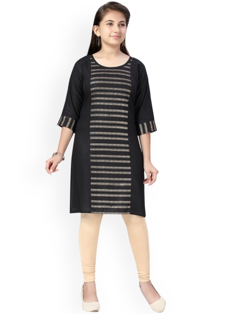 

Aarika Girls Black Printed Panelled Pure Cotton Kurti with Leggings