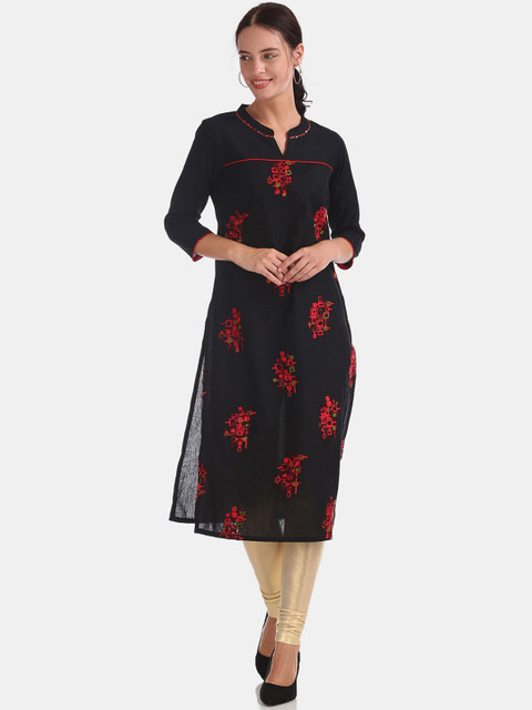 

Karigari Women Black & Red Floral Embroidered Kurta