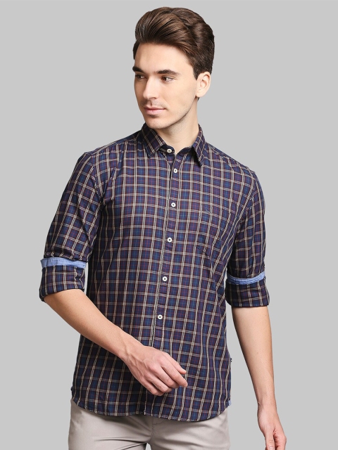 

Parx Men Brown & Blue Slim Fit Tartan Checked Casual Shirt