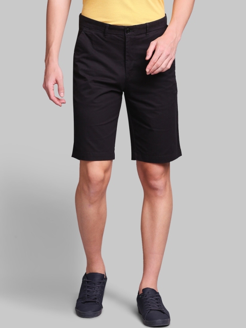 

Parx Men Black Solid Regular Shorts