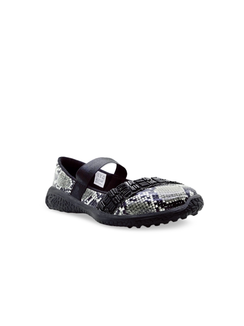 

KazarMax Girls Black Printed Leather Ballerinas Flats