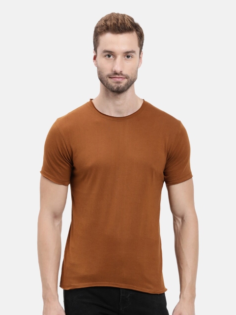 

MASH UNLIMITED Men Brown Slim Fit T-shirt