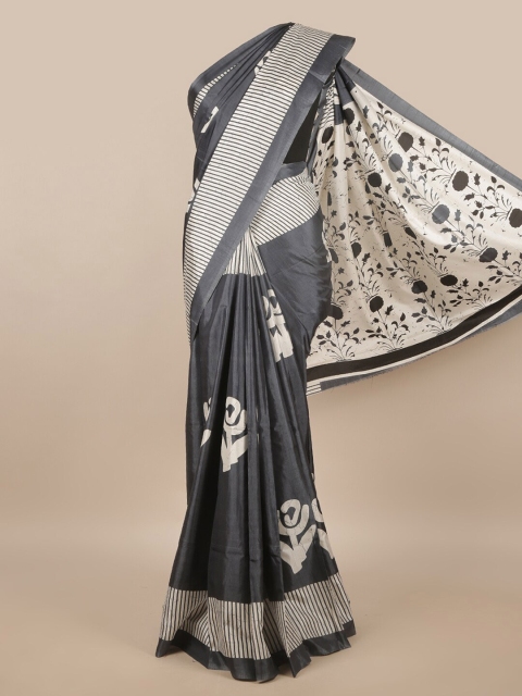 

Pothys Grey & Beige Cotton Blend Saree