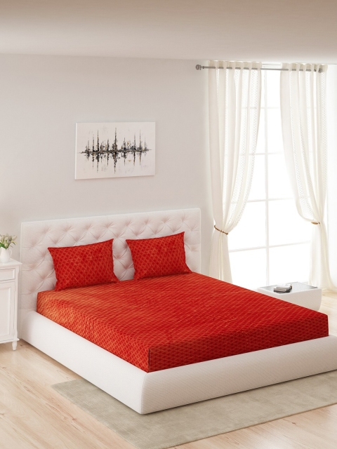 

Monte Carlo Red Queen Bedsheet with 2 Pillow Covers