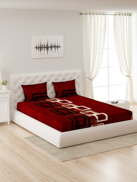 

Monte Carlo 280 GSM Red Micro Fiber Double Bedsheet with 2 Pillow Covers