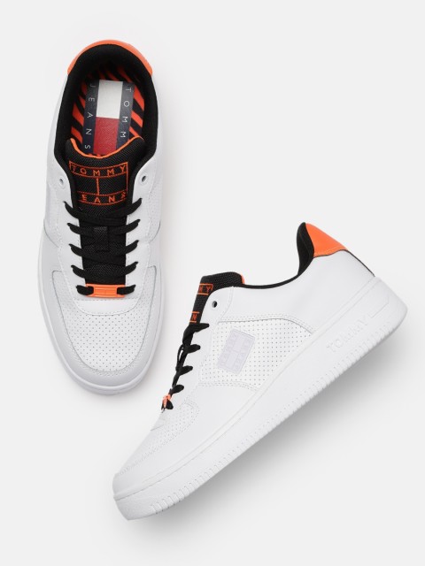

Tommy Hilfiger Men White Leather Sneakers
