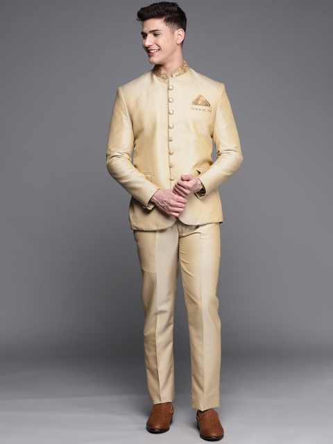 

Manu Men Beige & Golden Self Design Single-Breasted Bandhgala Suit
