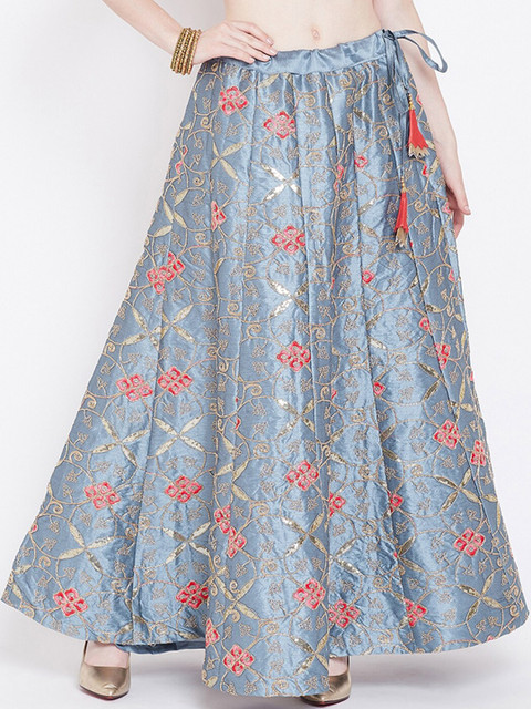 

studio rasa Women Grey & Red Embroidered Flared Maxi Skirt