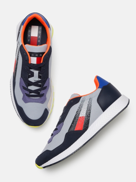 

Tommy Hilfiger Men Blue Textured Suede Sneakers