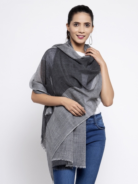 

Calvadoss Women Grey & Black Colourblocked Mufflers