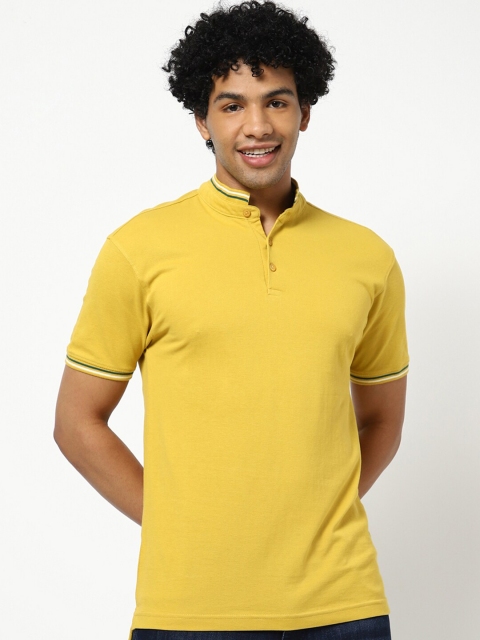 

Bewakoof Men Yellow Pure Cotton T-shirt