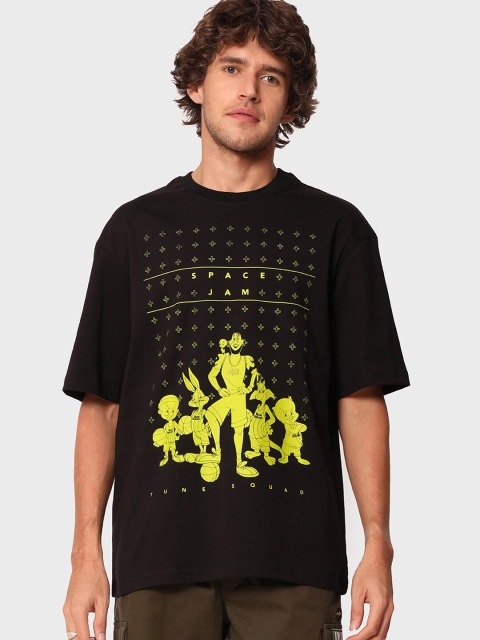 

Bewakoof Men Black & Yellow Looney Tunes Printed Relaxed Fit Pure Cotton T-shirt
