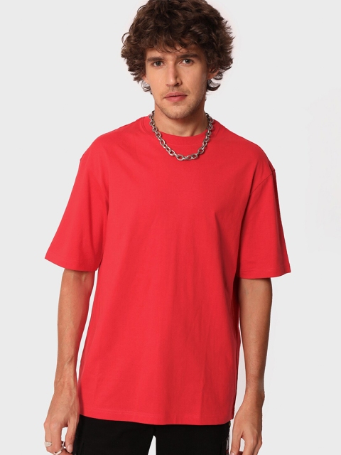 

Bewakoof Men Red Drop-Shoulder Sleeves Pure Cotton T-shirt
