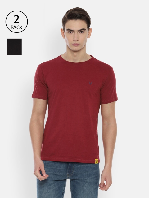 

Allen Solly Sport Men Maroon Applique Slim Fit T-shirt