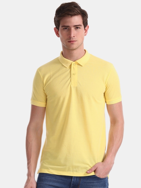 

Newport Men Yellow Polo Collar T-shirt