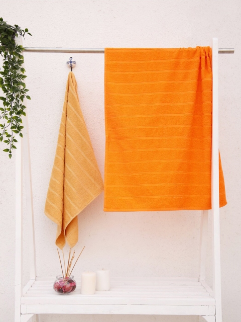 

Ariana Set Of 2 Solid 300 GSM Quick Dry Cotton Bath Towels, Cream