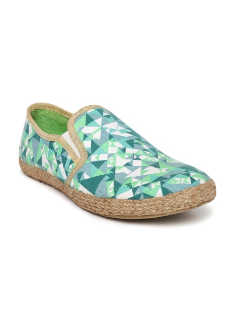 

North Star Men Green Drogo Printed Slip-Ons