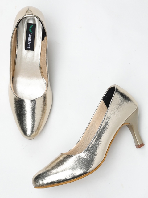 

Walkfree Women Gold-Toned Embellished Textured Pumps
