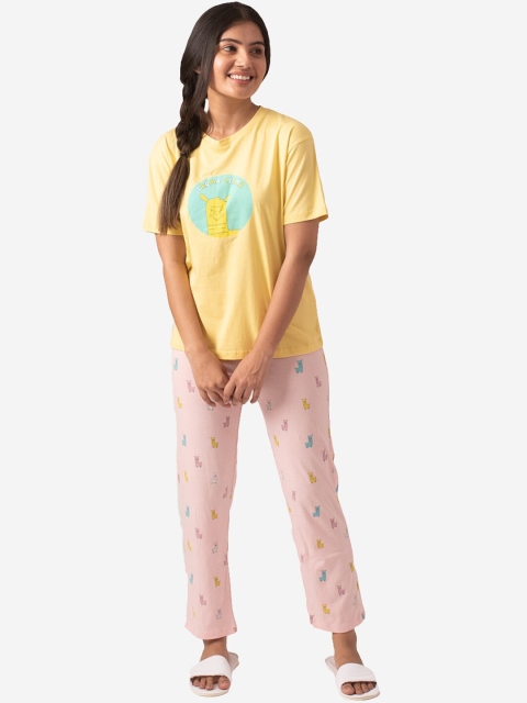 

Soxytoes Women Yellow & Pink Drama Llama Printed Night suit
