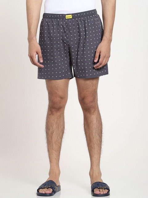 

Bewakoof Men Grey & White Printed Pure Cotton Boxers 369551