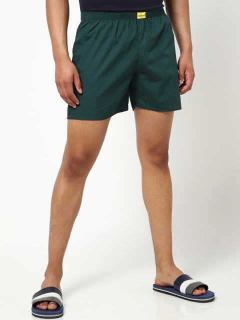 

Bewakoof Men Green Solid Boxers 246672