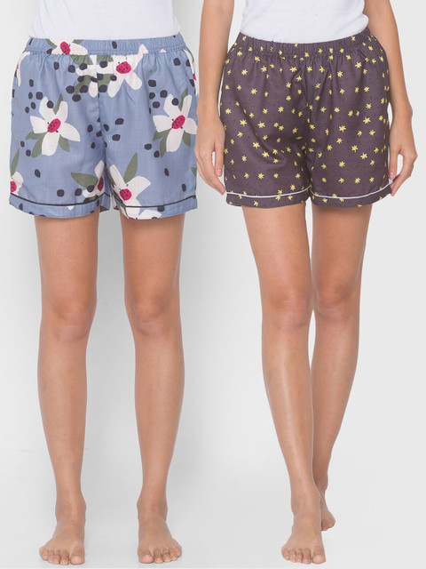 

FashionRack Women Set of 2 Brown & Blue 2 Printed Lounge Shorts
