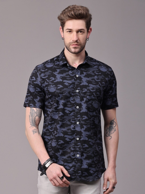 

FOGA Men Black & Blue Slim Fit Opaque Printed Casual Shirt