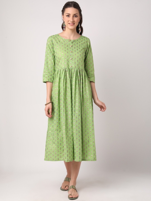 

THE NKS PLUS Green & arcadian green Midi Dress