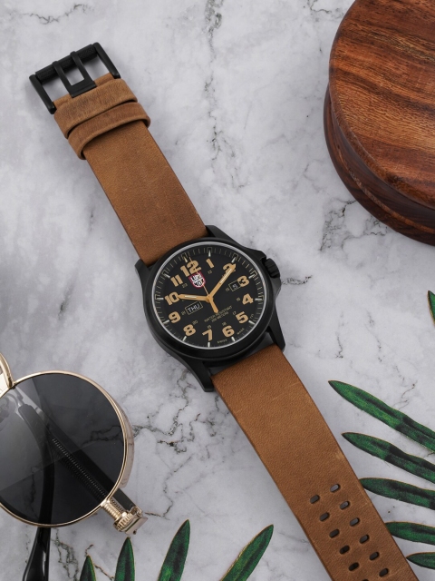 

Luminox Men Black Dial & Brown Leather Straps Analogue Watch - XL.1929