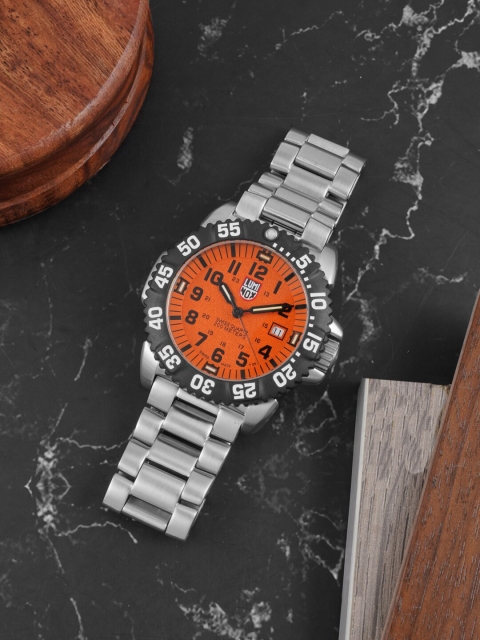 

Luminox Men Orange Dial & Silver Toned Bracelet Style Straps Analogue Watch- XS.0159.EP