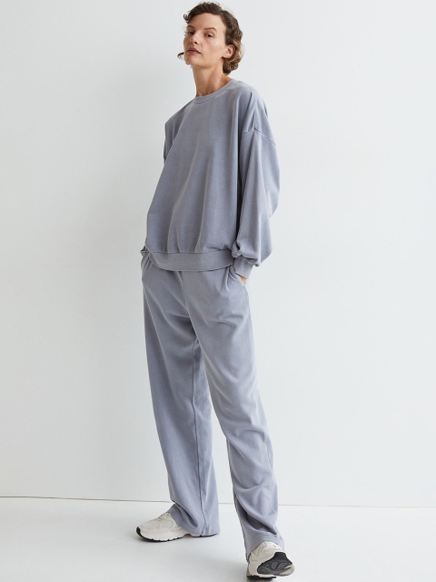 

H&M Women Grey Solid Wide Sweatpants