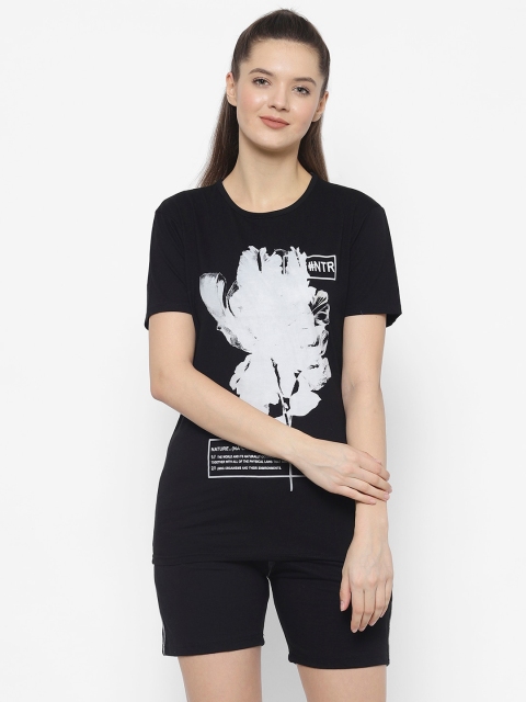 

VIMAL JONNEY Women Black Printed Cotton Blend Tracksuit