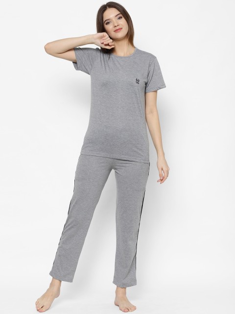 

VIMAL JONNEY Women Grey Night suit